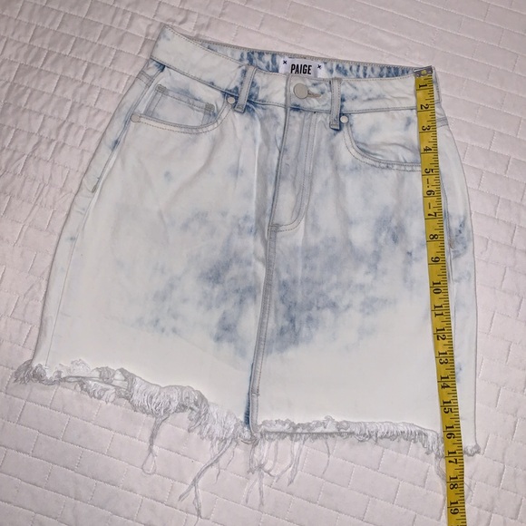 PAIGE Jean Skirt, Distressed Acid Washed Light Wash Denim, Raw Hem, Size 25 - Picture 8 of 15